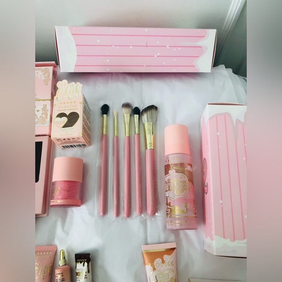 PLOUISE LUXURY 16 PIECE PINK BUNDLE 🌸🌸🌸🌸 - Picture 12 of 13